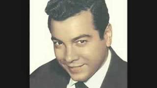 Mario Lanza sings "Tell me tonight"