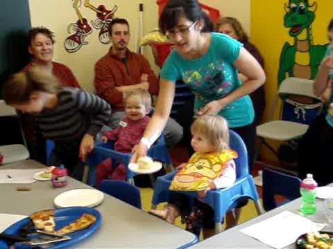 Aurianna Birthday.MPG