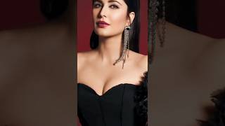 Download lagu Hot looks 🌹💖 katreena kaif 💓 queen 👑 bollywood #katrinakaif mp3