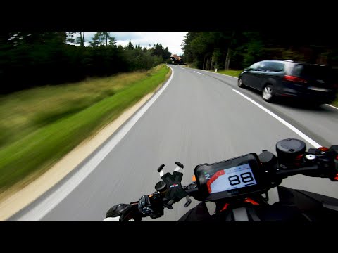 KTM 1290 SUPERDUKE R ON LIMIT - SC PROJECT RAW | 4K