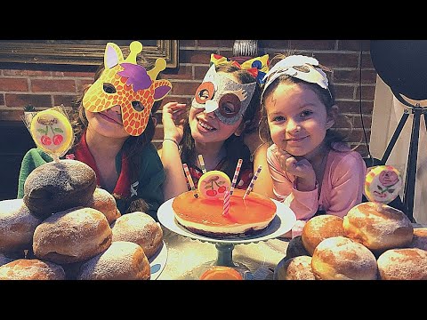 Isprobali smo 34 kostima i postali Harry Potter, Mini Mouse, Spiderman, Hulk  - KRAFNA PARTY