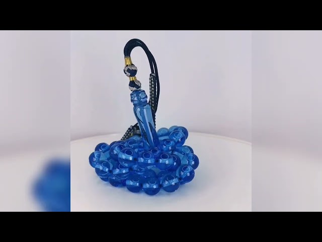 بكلايت ازرق شبه شفاف