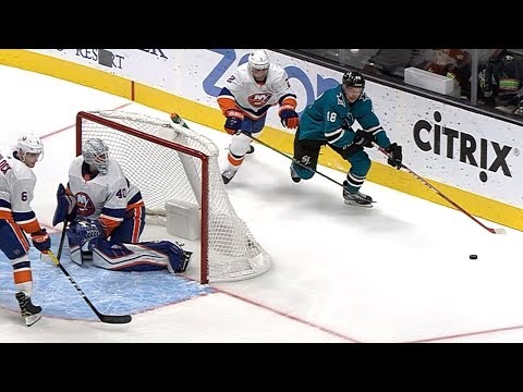 Tomas Hertl dishes a pass to himself, sets a goal up