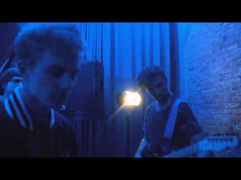 rené maheu - the fall of efrafa cover (secret show)