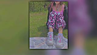 Hande Yener-Deli Bile|(Slowed down+Reverb)