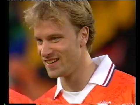Ultimate Guide to the European Championships 2000 - VHS 1