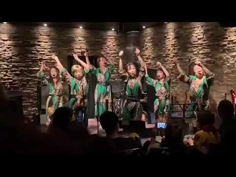 英語教育学科 Friday Night (by Wallflowers)