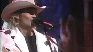 Alan Jackson - She&#39;s Got The Rhythm (And I Got The Blues) (LIVE)