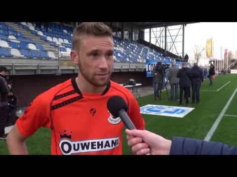 Van Oijen en Van Noord na afloop van Spakenburg-Katwijk