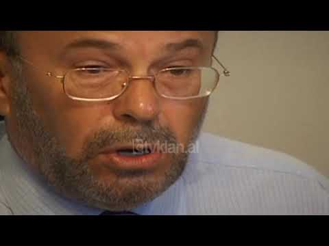 Mblidhet kryesia e PS, rrezohet projekt-amendamenti i kryetarit Nano - (3 Gusht 2001)