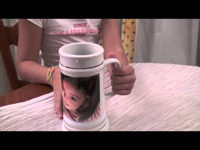 Vídeo relacionado con Bee Ingenious Jarra cerveza personalizada Maestro cervecero y del Valencia de cristal esmerilado con nombre y año personalizados Regalos para hombres,para padres, novios, hermanos.