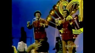 The Impressions - If It's In You To Do Wrong (Soul Train 1974)