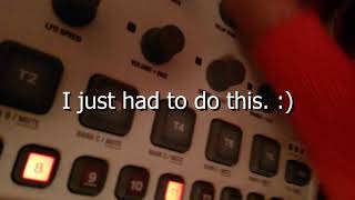 Video thumbnail for Electro-Harmonix Platform compressing the Model Samples by Kablehead