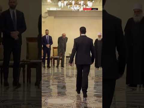 فيديو | صور خاصة لسكاي نيوز عربية من قاعة اجتماع أحمد الشرع ووليد جنبلاط في قصر الشعب بدمشق
