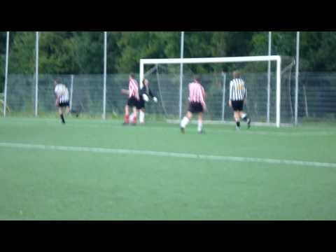 vvZwaluwen9 - MVV '27 7 (05-09-2009) Doelpunt3 Kevin