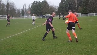 preview picture of video 'Troisième but de Saint-Vaast B (US Rieux-Saint-Vaast FC B, 29/03/2015)'