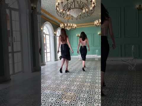 #corset #corsetdress #dresses #valentinegift #dressoftheday #partywear #corsetset#corsetoftheday#