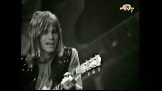 Dave Edmunds - I Hear You Knocking ( Original Footage 1970 Audio Replaced )