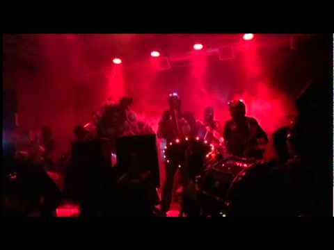 itchy-O at the Rick Shaw Stop, Uptown June 10, 11 2011 (pt 2)