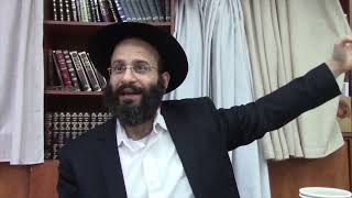 מסע אל תוך הנפש (הרב אלחנן משה נחמנסון) - התמונה מוצגת ישירות מתוך אתר האינטרנט יוטיוב. זכויות היוצרים בתמונה שייכות ליוצרה. קישור קרדיט למקור התוכן נמצא בתוך דף הסרטון