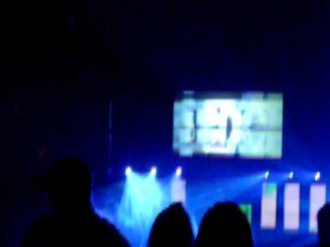 AVB playing UNFORGIVABLE. ArminVANBUUREN@Roseland Ballroom 4.4.09