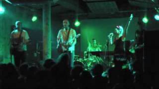 Bis Kill Yr Boyfriend in Glasgow May 2010