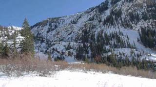 preview picture of video 'Bighorn Trail in Eagles Nest Wilderness - Winter vs. Summer'