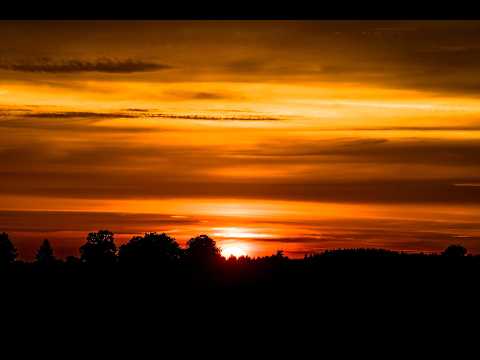 Jjos & María La Caria -  Sun Goes Down