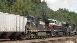 preview picture of video '3 Ethanol Trains at Port Reading w/ICE, DME & NS 8101 CofG'