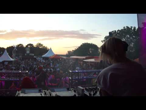 Dj Metzker Viktoria @ Donaufestinsel, Vienna (Austria)22.06.12.