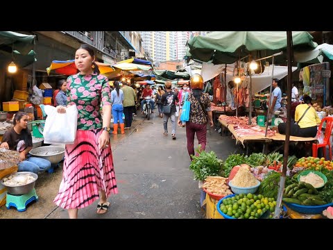 Walking tour Cambodian street food, fresh fruit, vegetable, fish, meat @Orussey - Khmer street food
