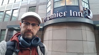 The Premier Inn, Blackfriars and popping over to Trafalgar Square for London Gam
