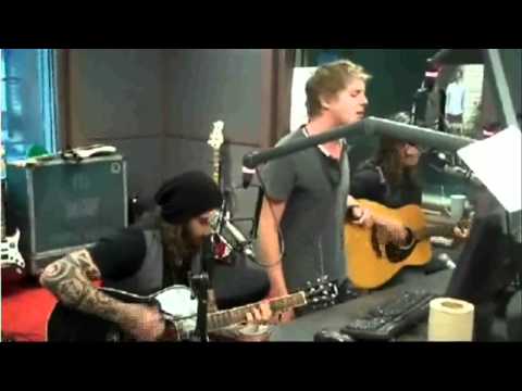 Bleeker Ridge - You Would've Like It (live acoustic)