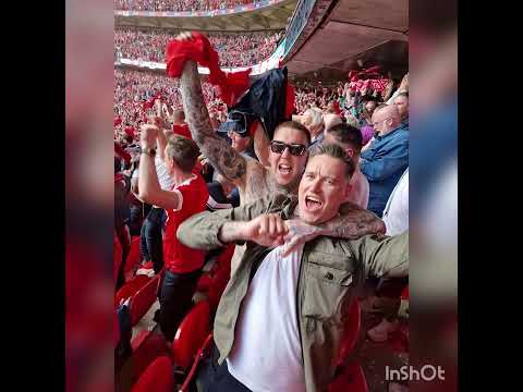 Nottingham Forest play off final 29.05.22 London, Wembley & presentation Nottingham Market Square