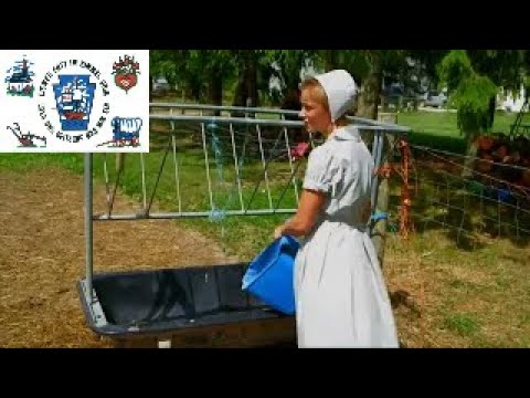 Amish girls speaking Pennsylvania Dutch