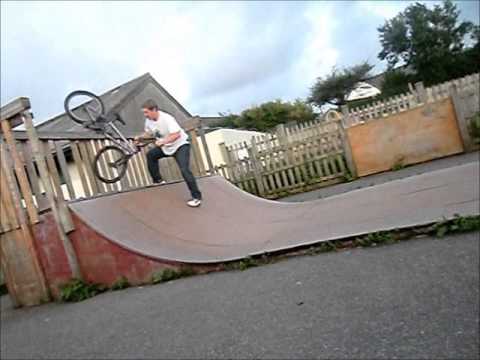 summer time hartland mini ramp antics, devon skateboarding