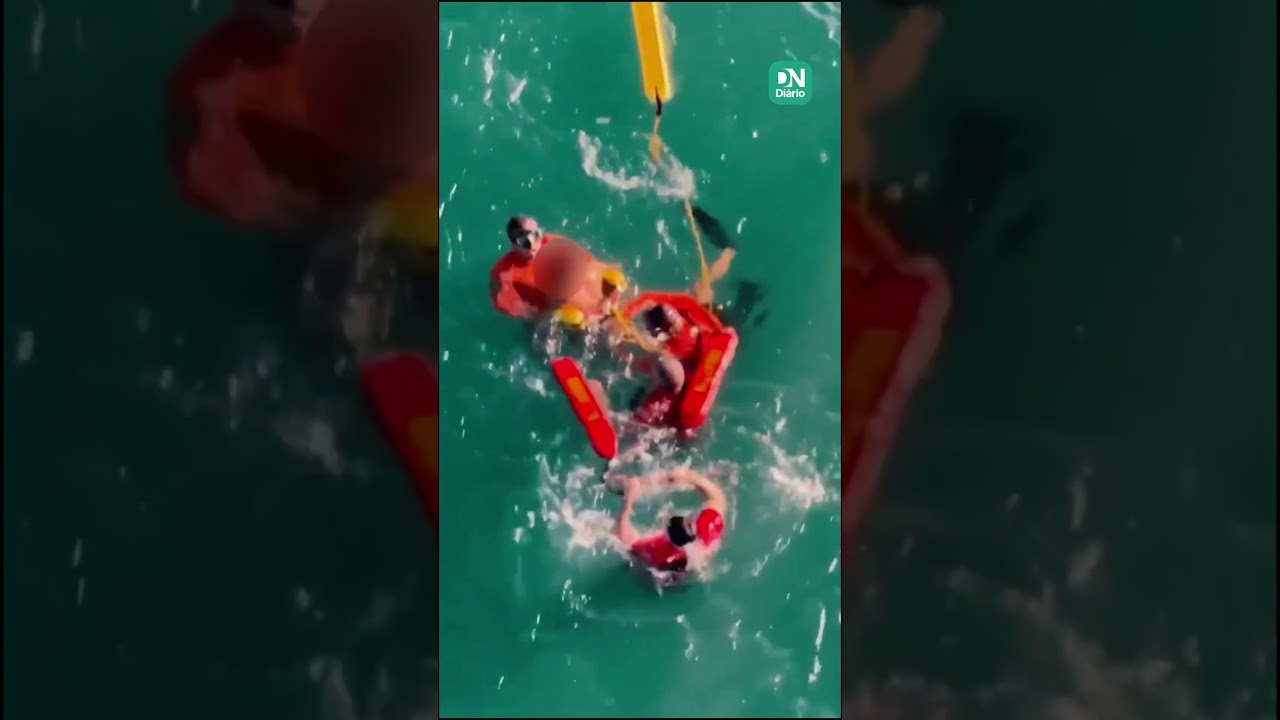 Imagem da notícia Bombeiros resgatam duas pessoas de afogamento com helicóptero na Barra do Ceará