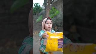 Download lagu Kasih makan kucing #nabeldanmama mp3 Download lagu Kasih makan kucing #nabeldanmama mp3