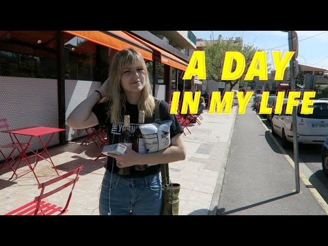 A DAY IN MY LIFE IN FRANCE (Study Abroad) Video