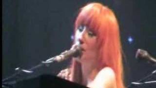 Cool On Your Island - Tori Amos London 3rd July 07