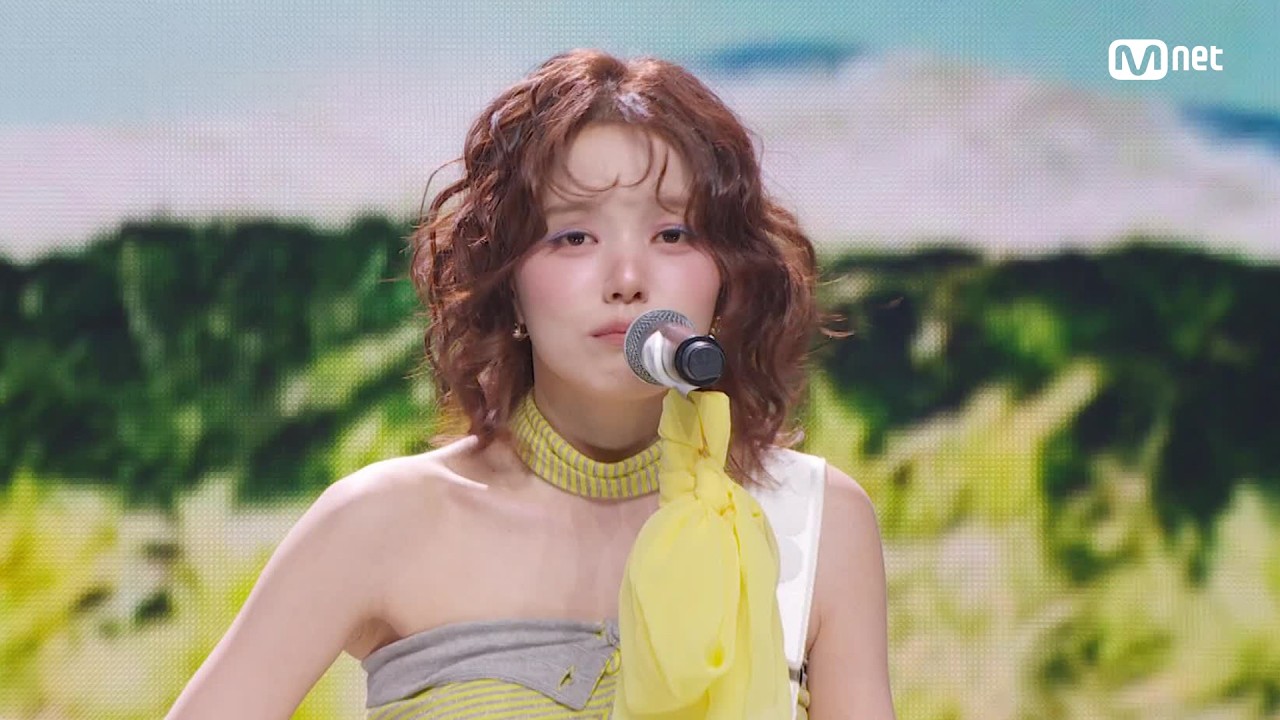 로시 (Rothy) - Alphabet #엠카운트다운 EP.948 | Mnet 261008 방송