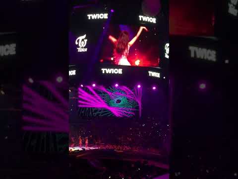 KCON 18 LA - TWICE ''BEYONCE - END OF TIME'' SPECIAL STAGE