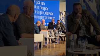 "כשהנוחבות עוד ערפו ראשים בעוטף עזה - הם כבר פעלו להקמת מדינה פלסטינית" (חדשות הקול היהודי) - התמונה מוצגת ישירות מתוך אתר האינטרנט יוטיוב. זכויות היוצרים בתמונה שייכות ליוצרה. קישור קרדיט למקור התוכן נמצא בתוך דף הסרטון "כשהנוחבות עוד ערפו ראשים בעוטף עזה - הם כבר פעלו להקמת מדינה פלסטינית" (חדשות הקול היהודי) - התמונה מוצגת ישירות מתוך אתר האינטרנט יוטיוב. זכויות היוצרים בתמונה שייכות ליוצרה. קישור קרדיט למקור התוכן נמצא בתוך דף הסרטון