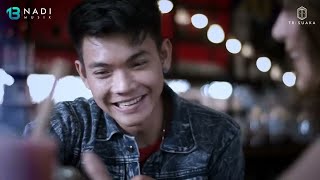 Download lagu Tri Suaka - Menua Bersamamu mp3