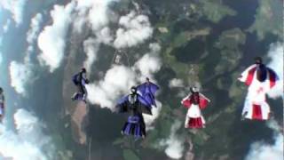 preview picture of video 'Pimp my fly 2011 wingsuit edition'