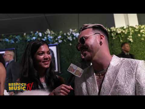 Forever Lavi walk carpet at griot gala 2022 with Cedrick the Entertainer