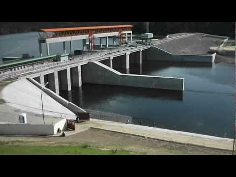 ГЭС на реке Неман. Гродно, Беларусь / Po