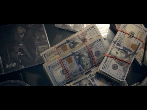 Yung Flo ft. CB - "Rain" (Official Music Video)