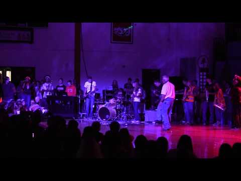 Zoe and The Big Bang - "Hey Na Na"