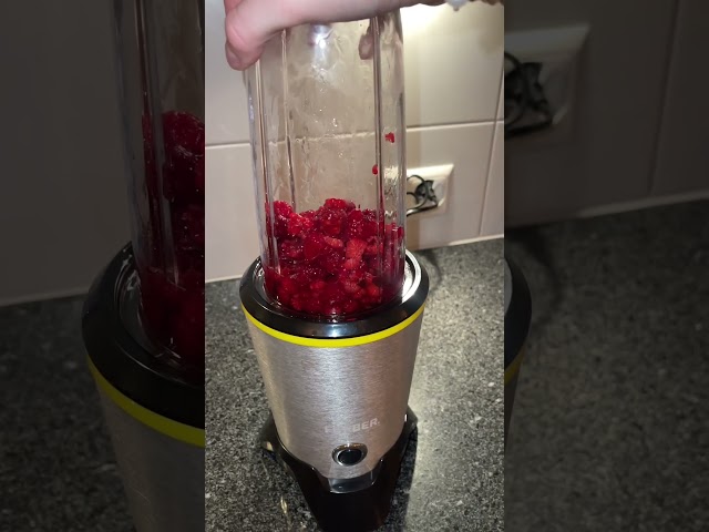 Video teaser for Furber Bullet-Mixer 1000 W Bewertung mit Caroline